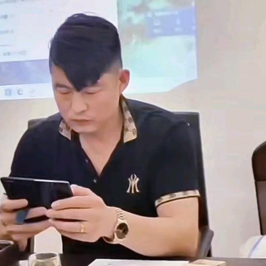 胡居成信息服务部