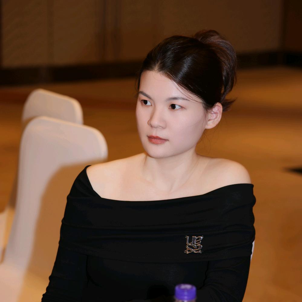 彩虹商贸行