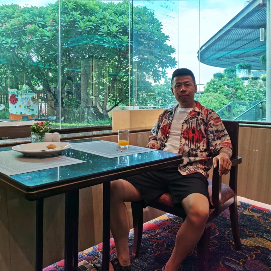 云 淡 风 轻