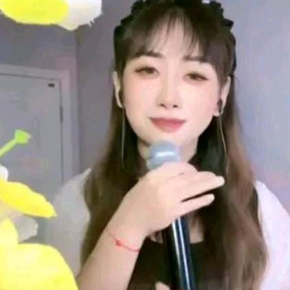 燕格格🎤中午1:10分开播