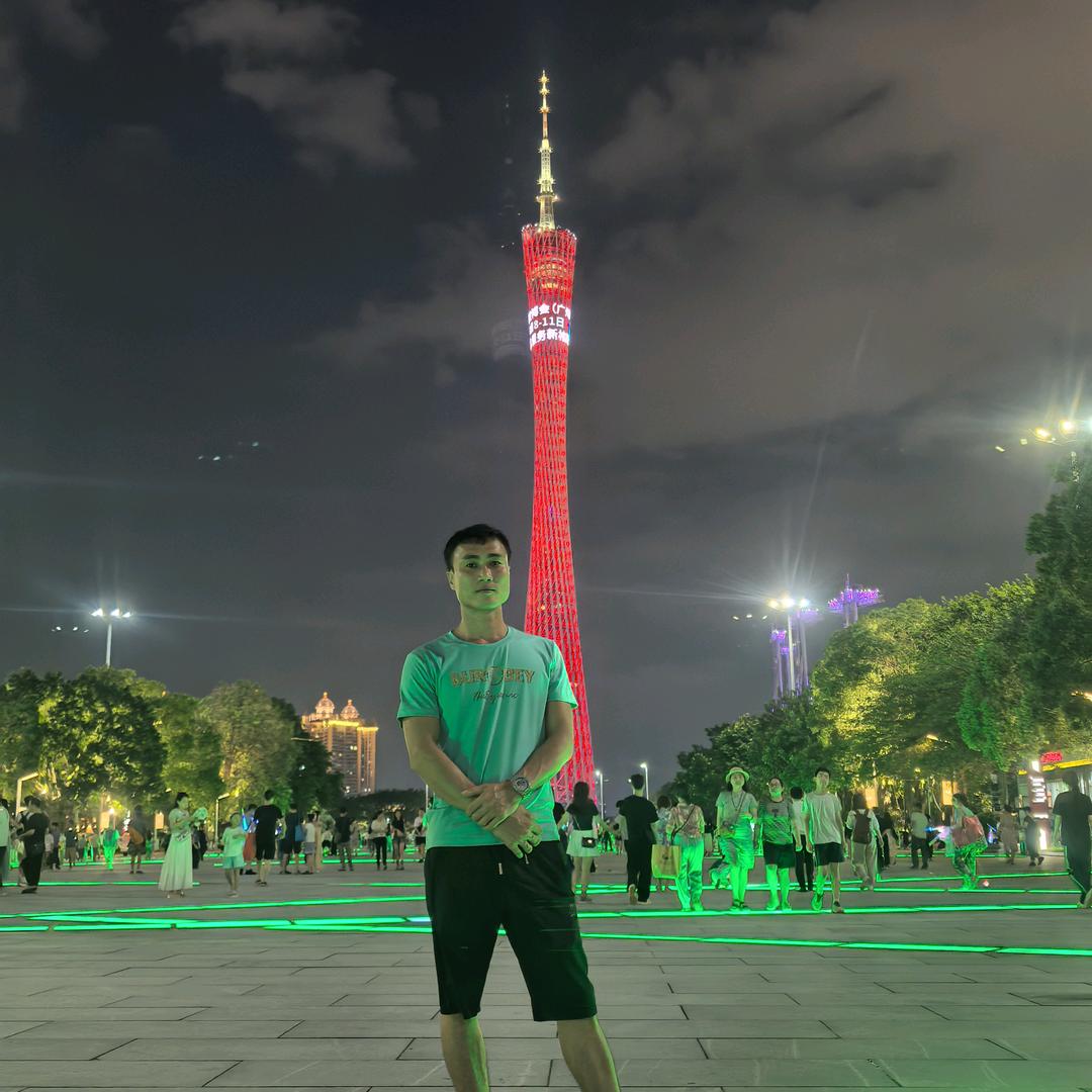万宁帝奥斯门窗-符哥