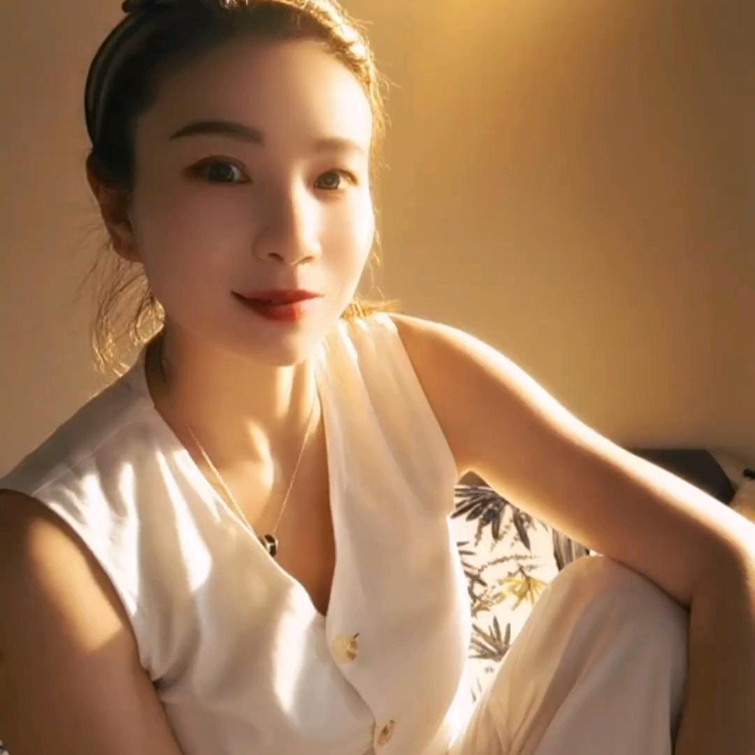 10元精剪@容容（招学员)