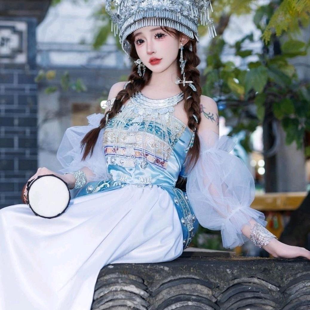 乌江寨锦绣苗裳旅拍店