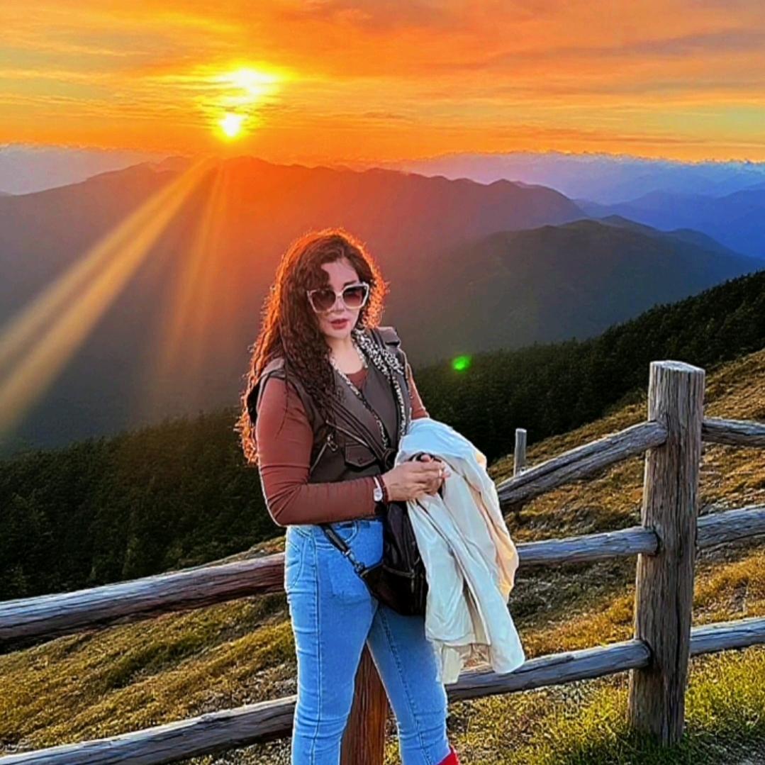 《聚鑫美》减肥美容美体日化中心