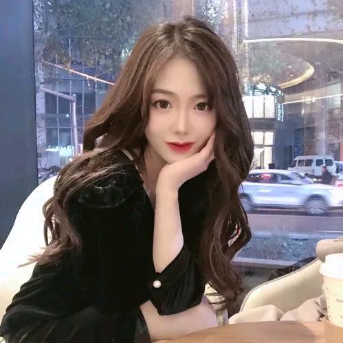 谷城县洛欣愉百货店（个体工商户)