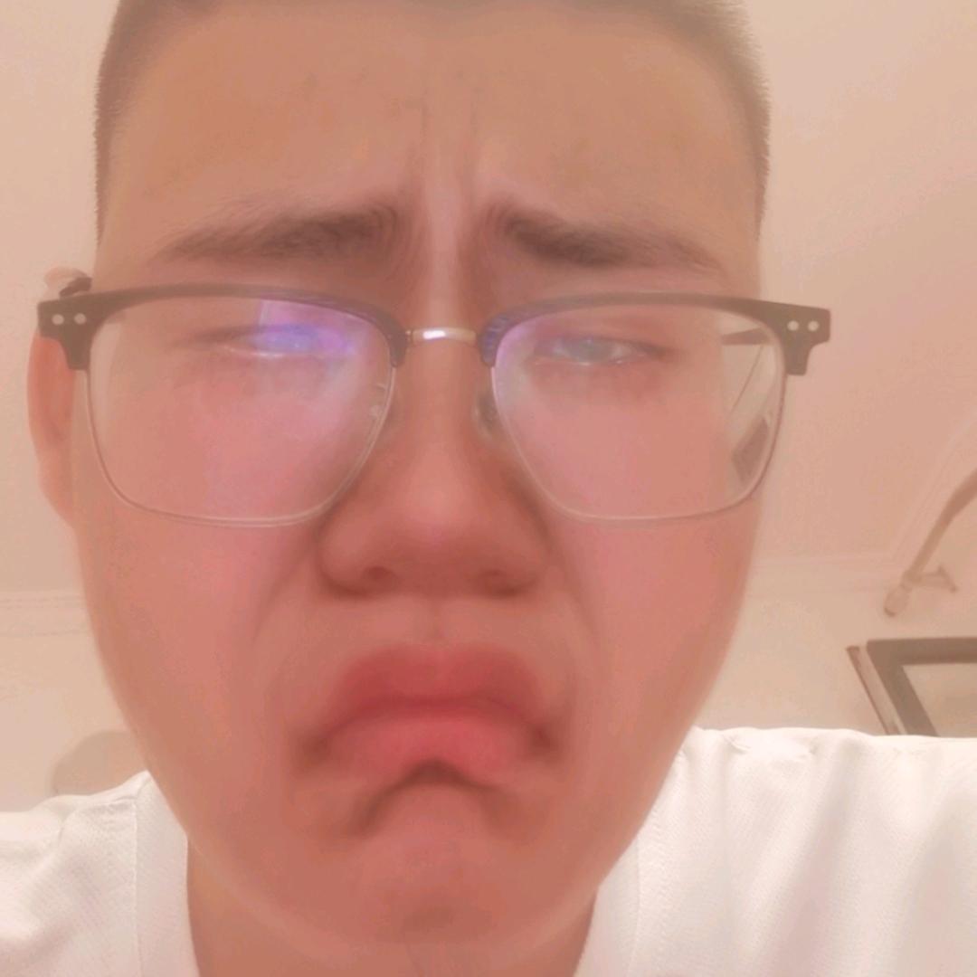 我的老公亲一个