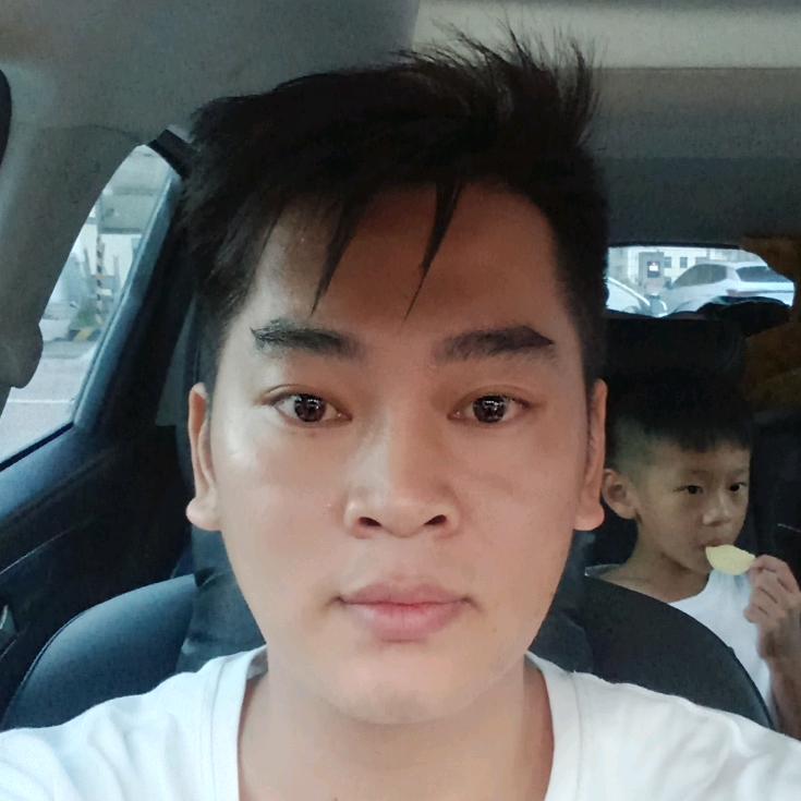 小黑