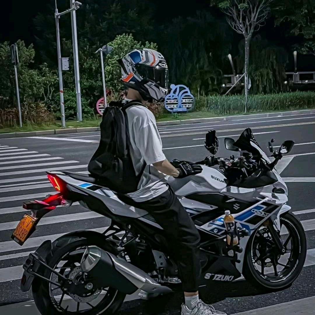 白色的太阳