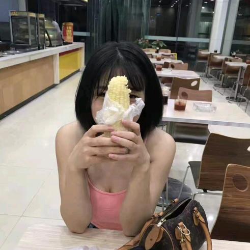 宜美健身24小时店--濑女孩