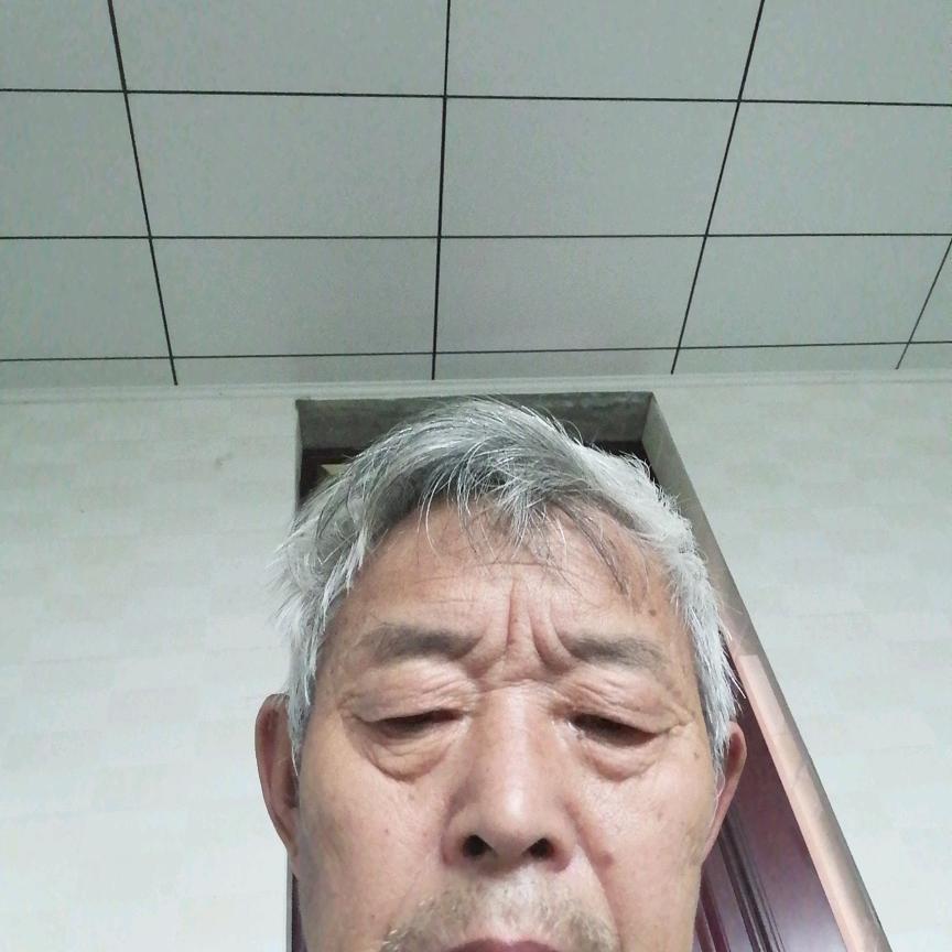黄世忠