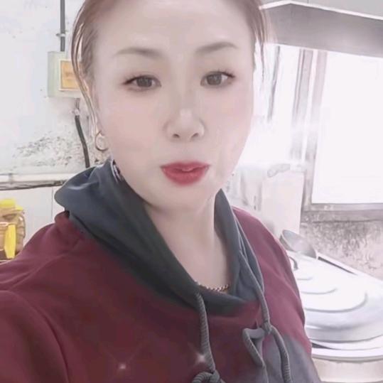 储成梅