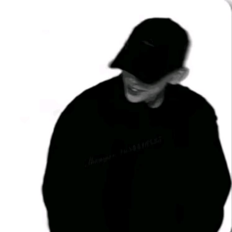 紧到长不帅🕶