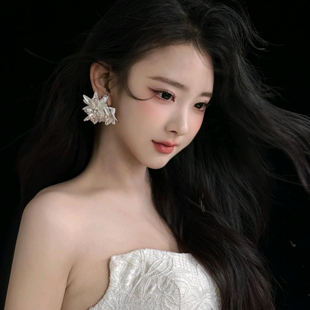 演员喻子苏