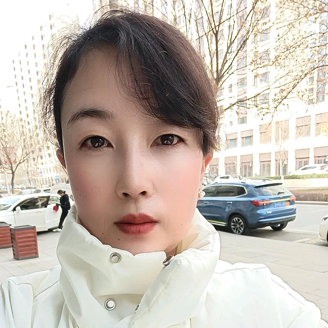 红玉在努力