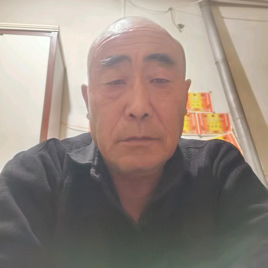 老梁