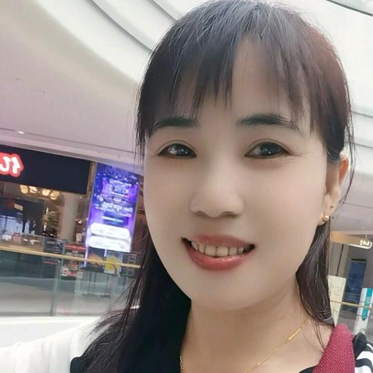 小燕子🎤爱音乐