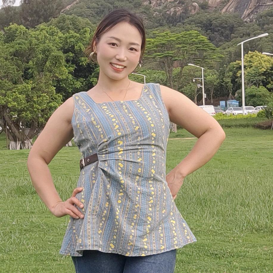 云南杨富美小个子穿搭