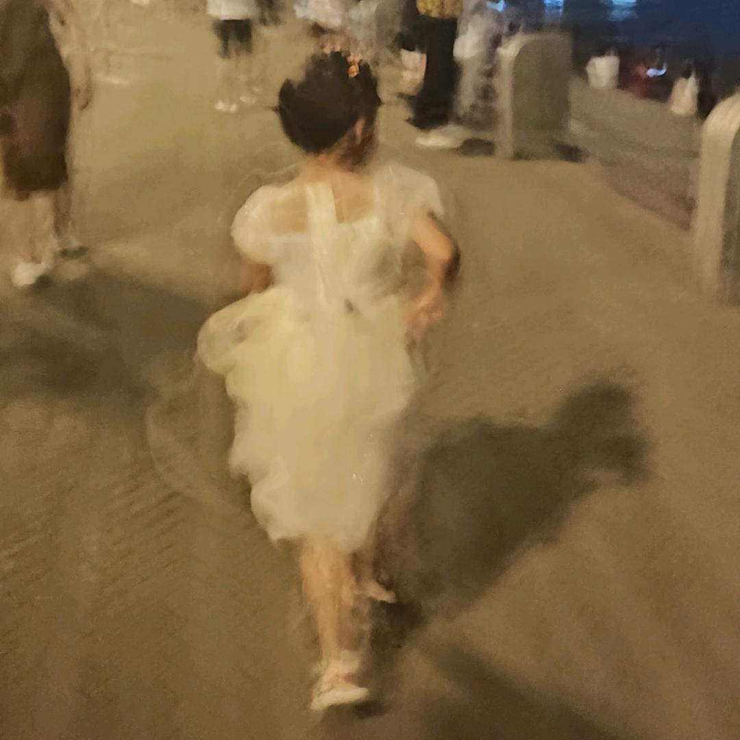 豫见嘻嘻