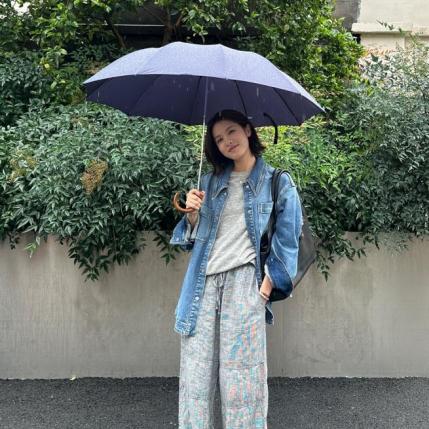 林痣晴穿搭打卡