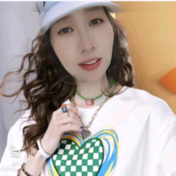 小琴