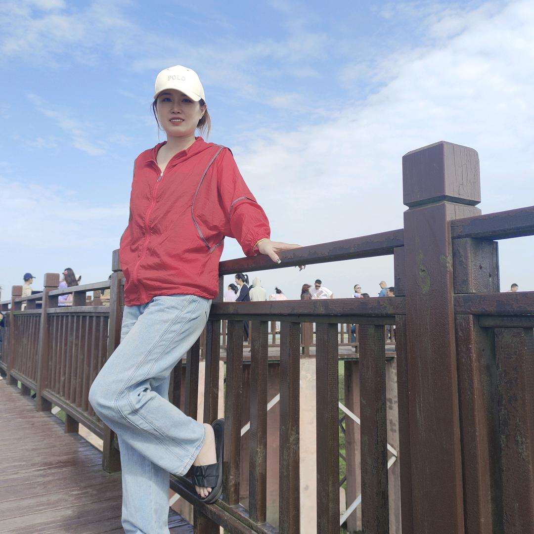 丽