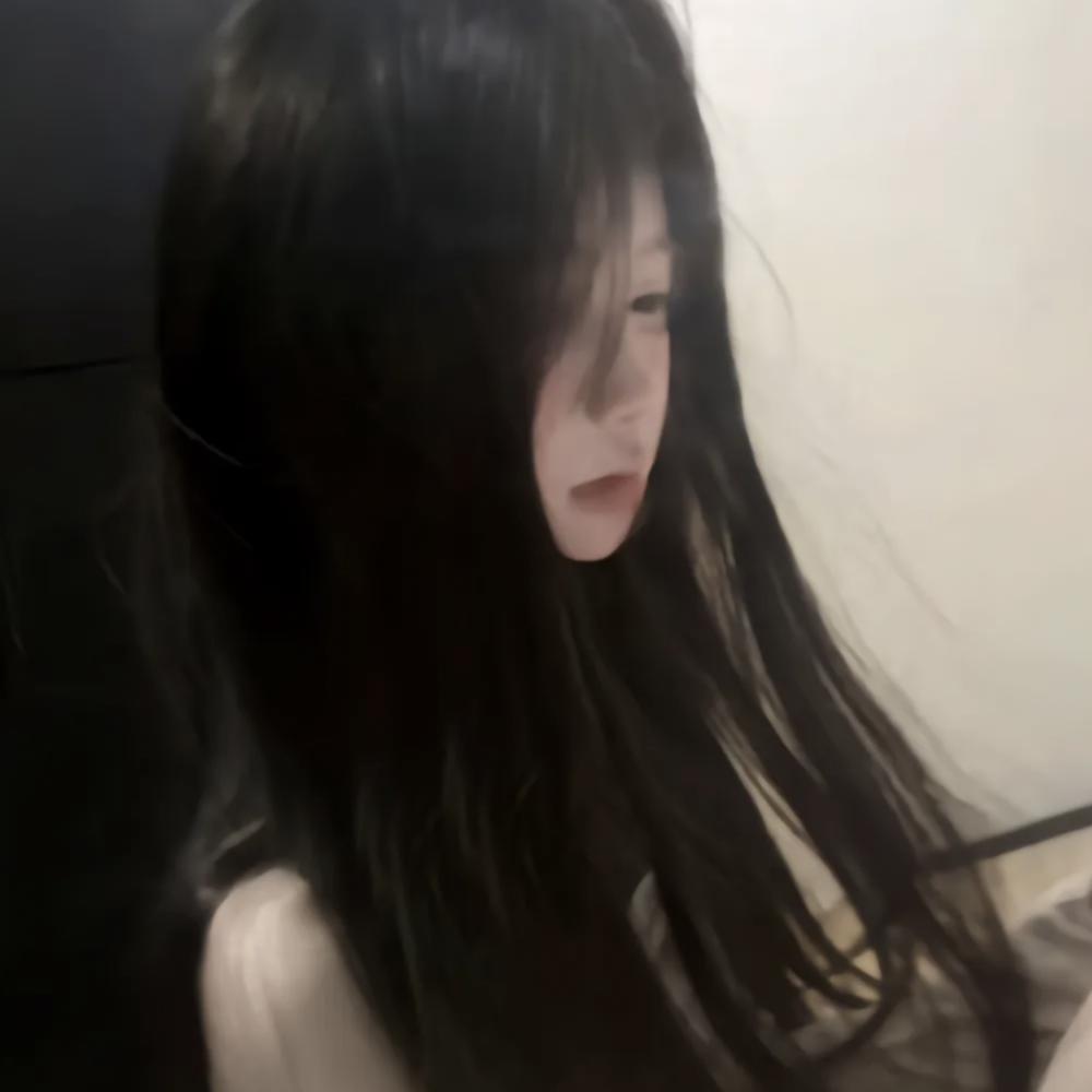 小媛柚.