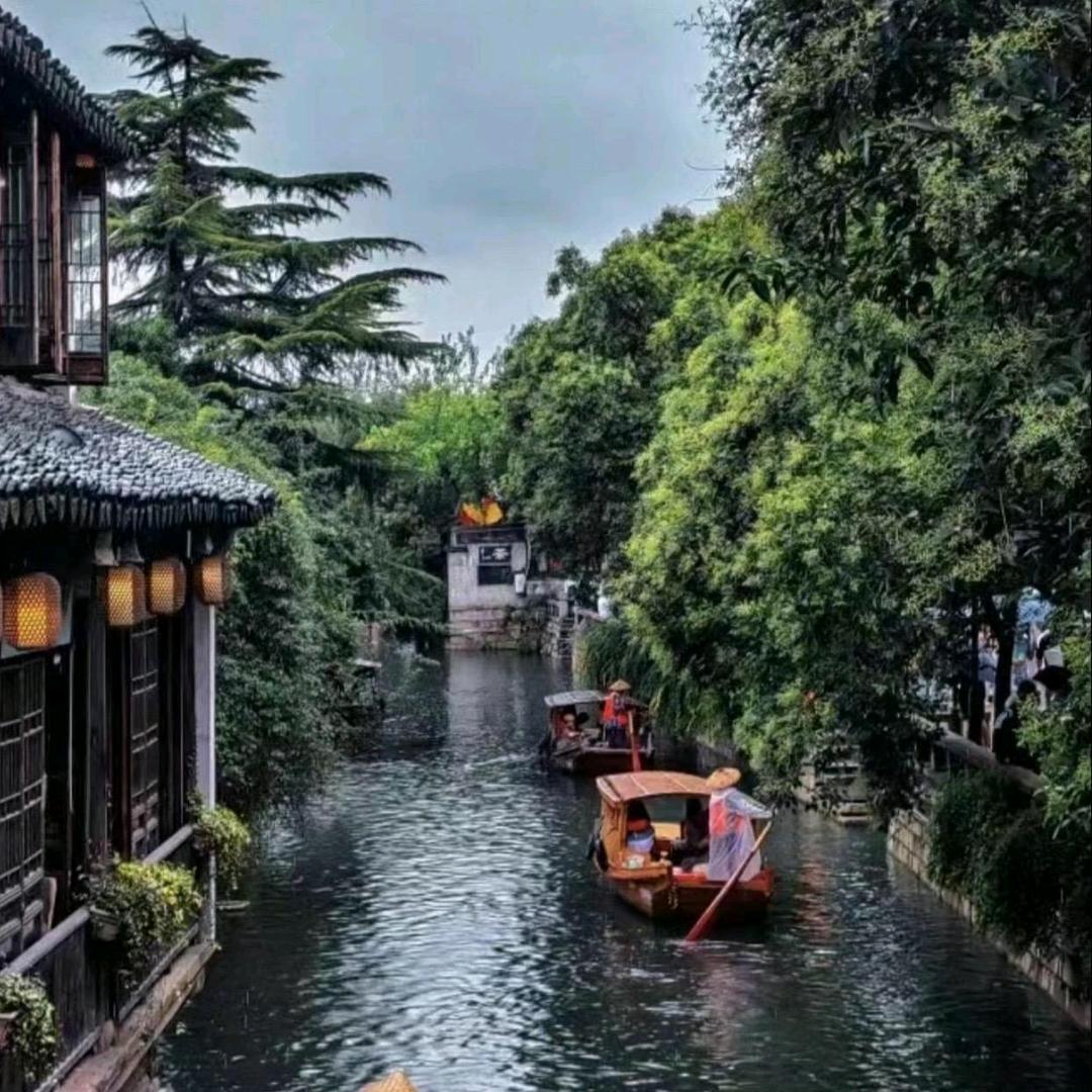 一骑当千-等风。