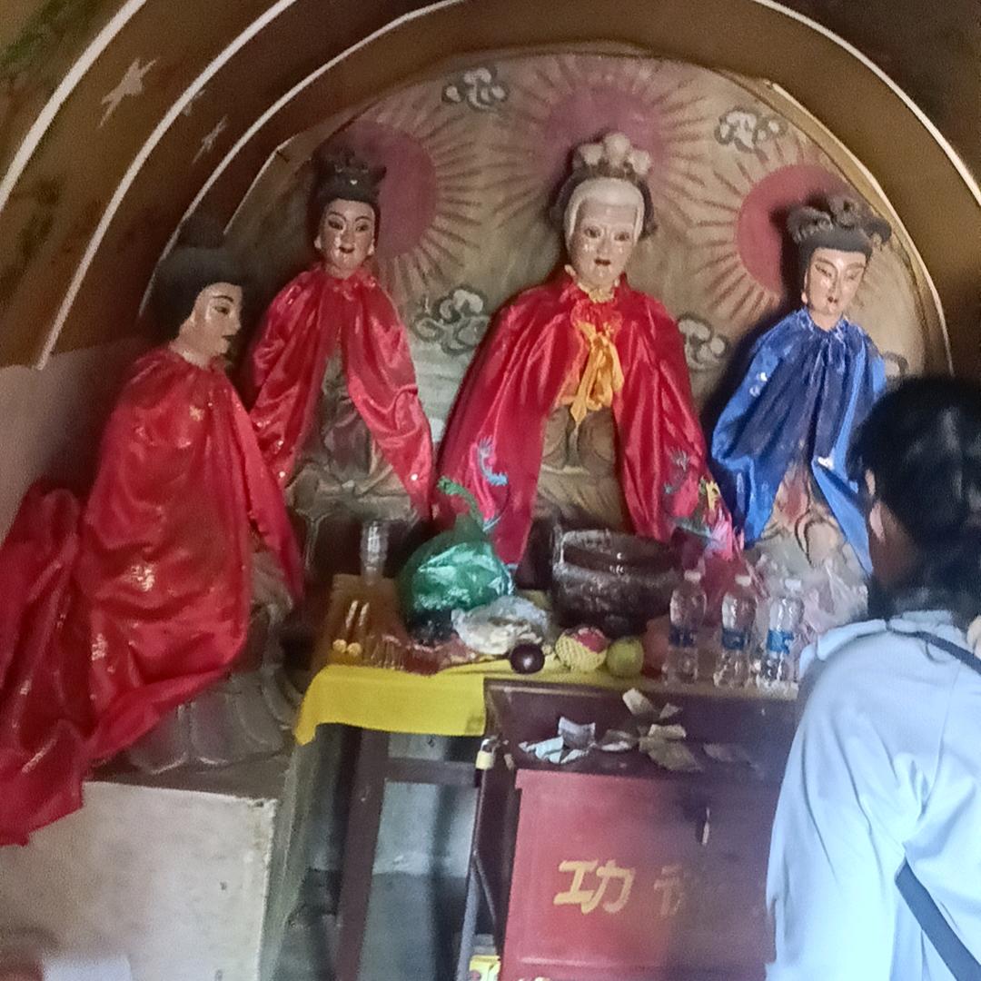 前进喷塑厂？