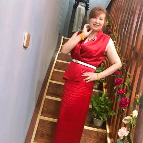 龙泉欧米妃窗帘，墙布源头工厂价