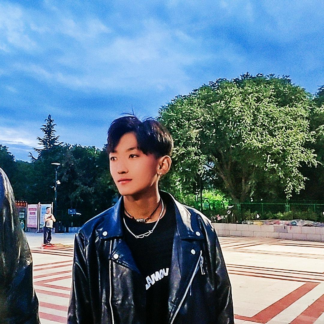 ༄  སེམས།