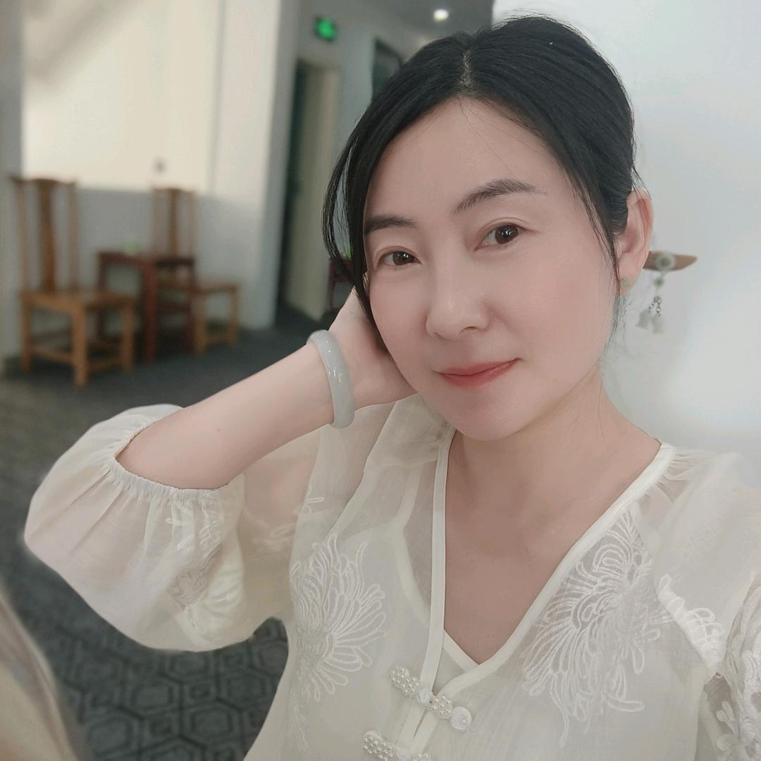 李拜天不上班