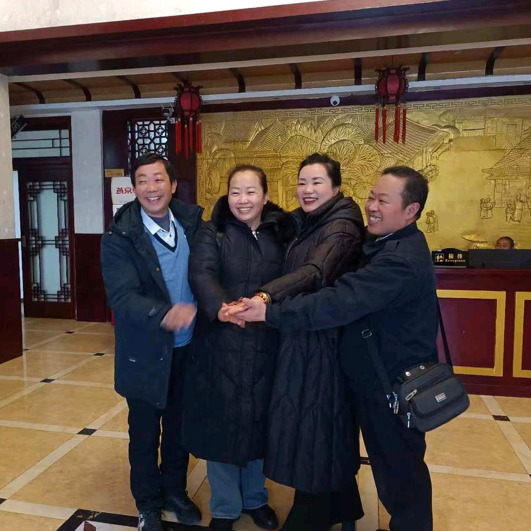 森悦家具城张莉