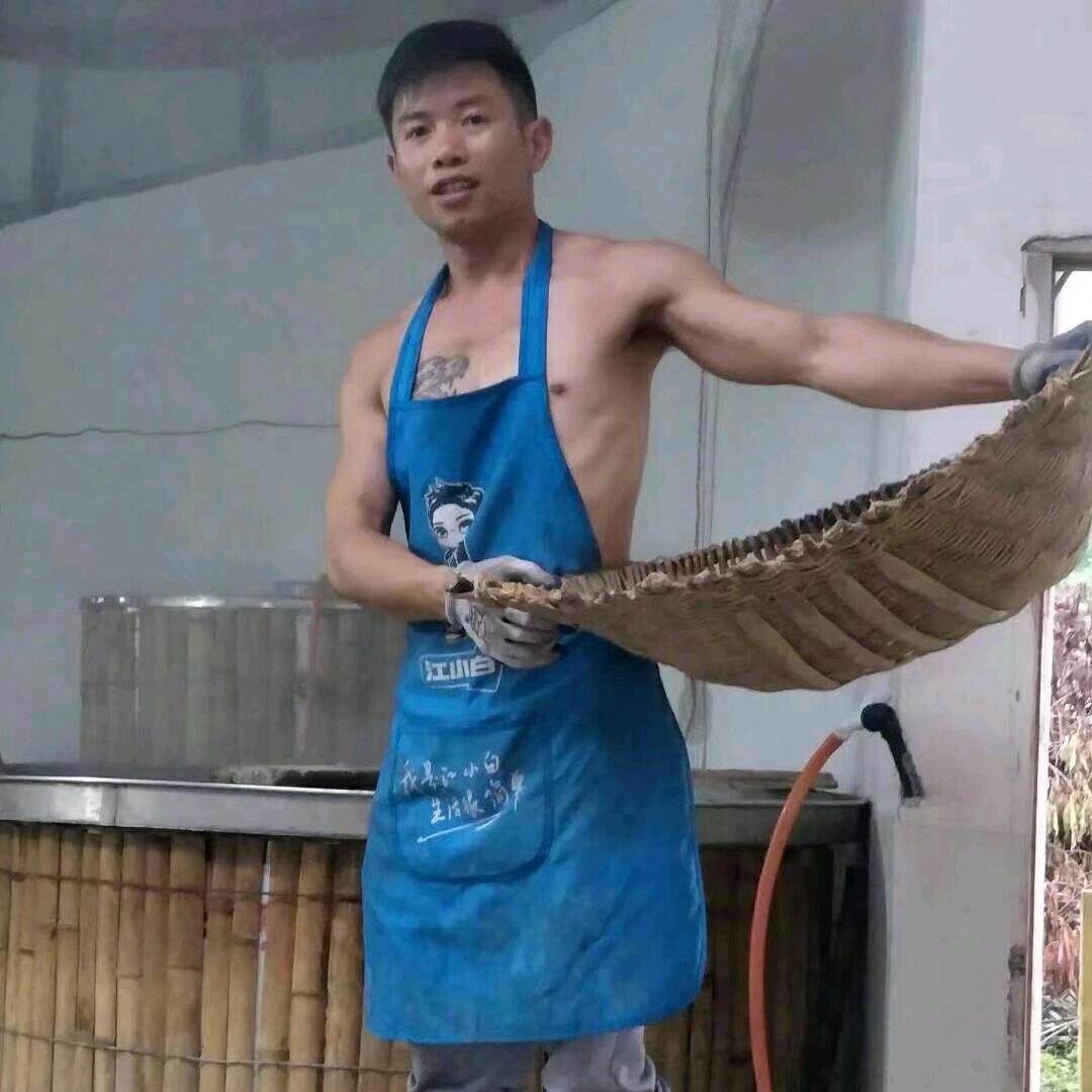 杨洪，〈窖藏酒〉纯粮酿造，包谷酒，高梁酒