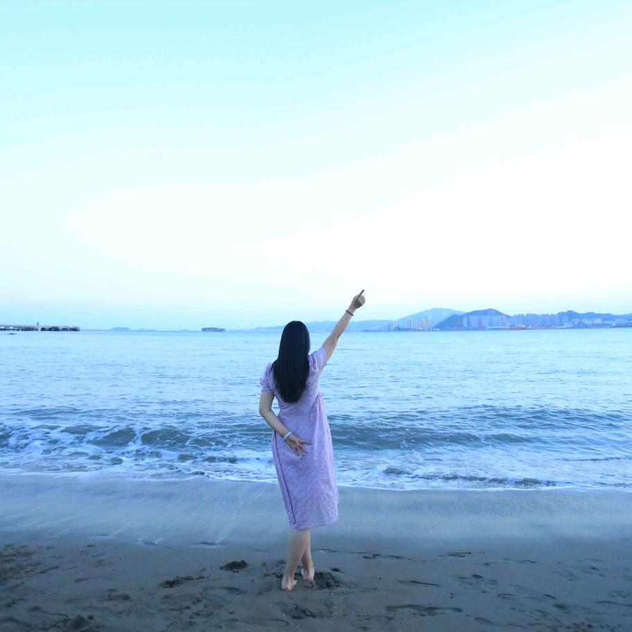 䒠信子.･ﾟﾟ･