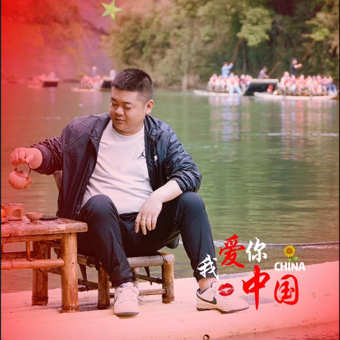 阳光下、为谁回眸