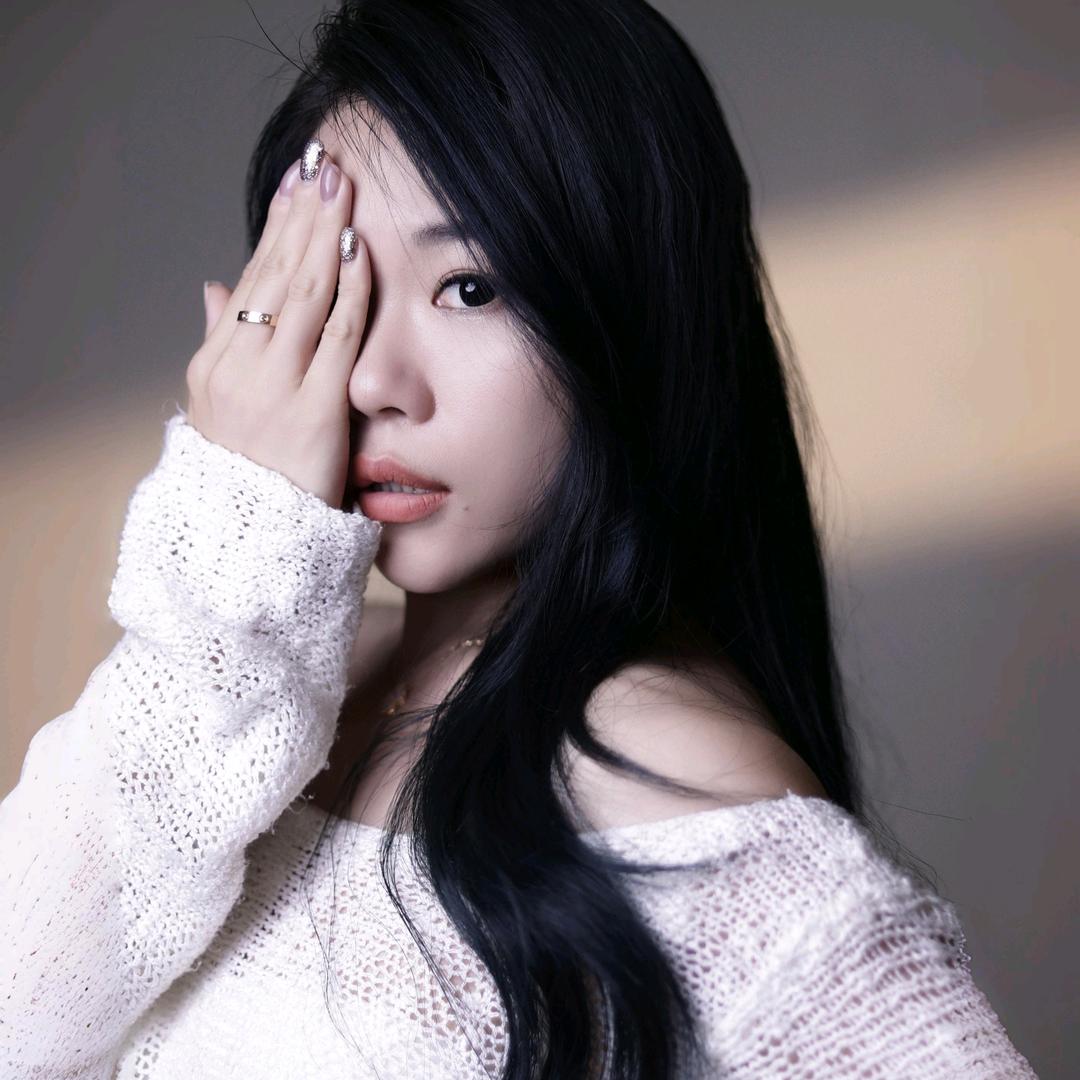 瑜伽姑娘ॐ 冰兒