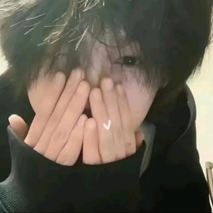 醉卧云端笑人间