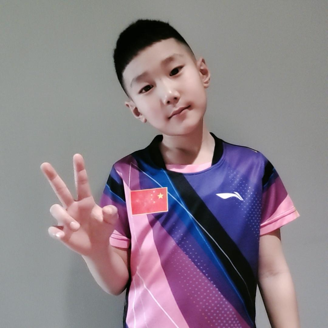 热爱小白球的猴子