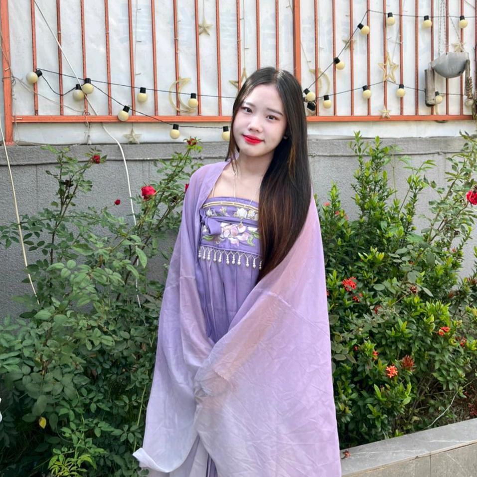 老挝姑娘小芳