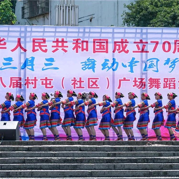 舍不得的人是我