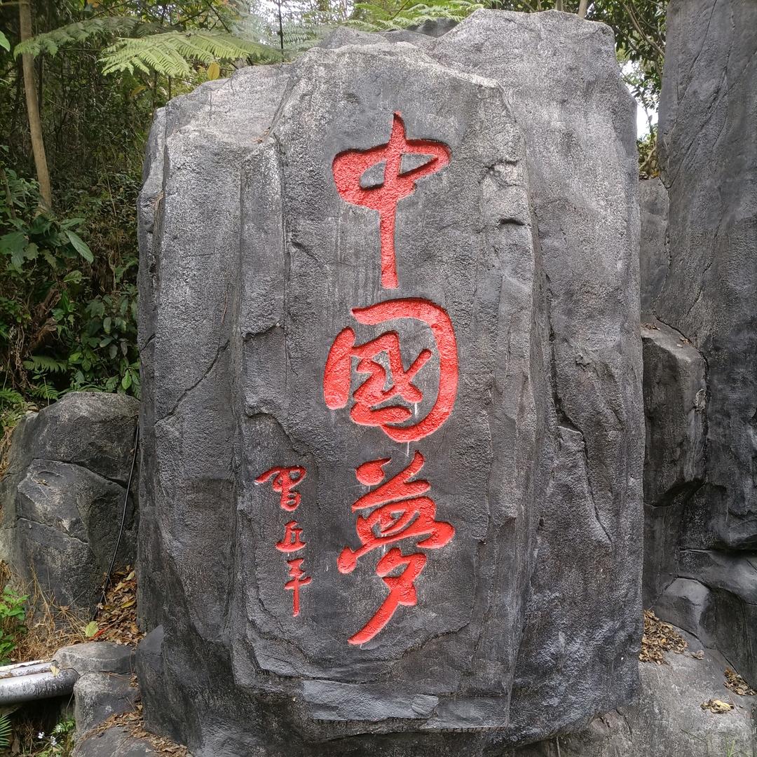 承包水电 地暖安装小哥