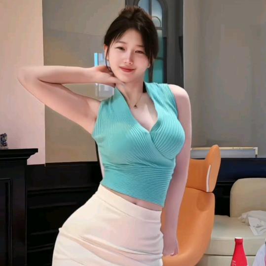 莉莉娅