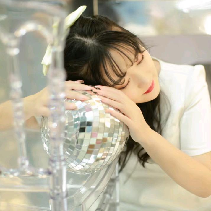 盈盈小仙女吖～