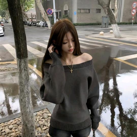 淋雨一直走.
