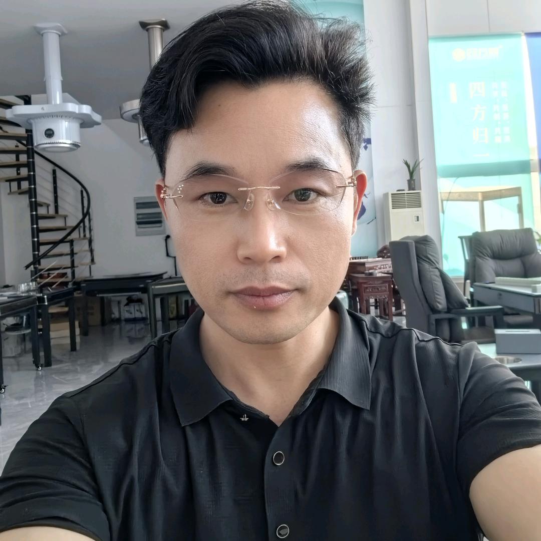 小哥聊棋牌