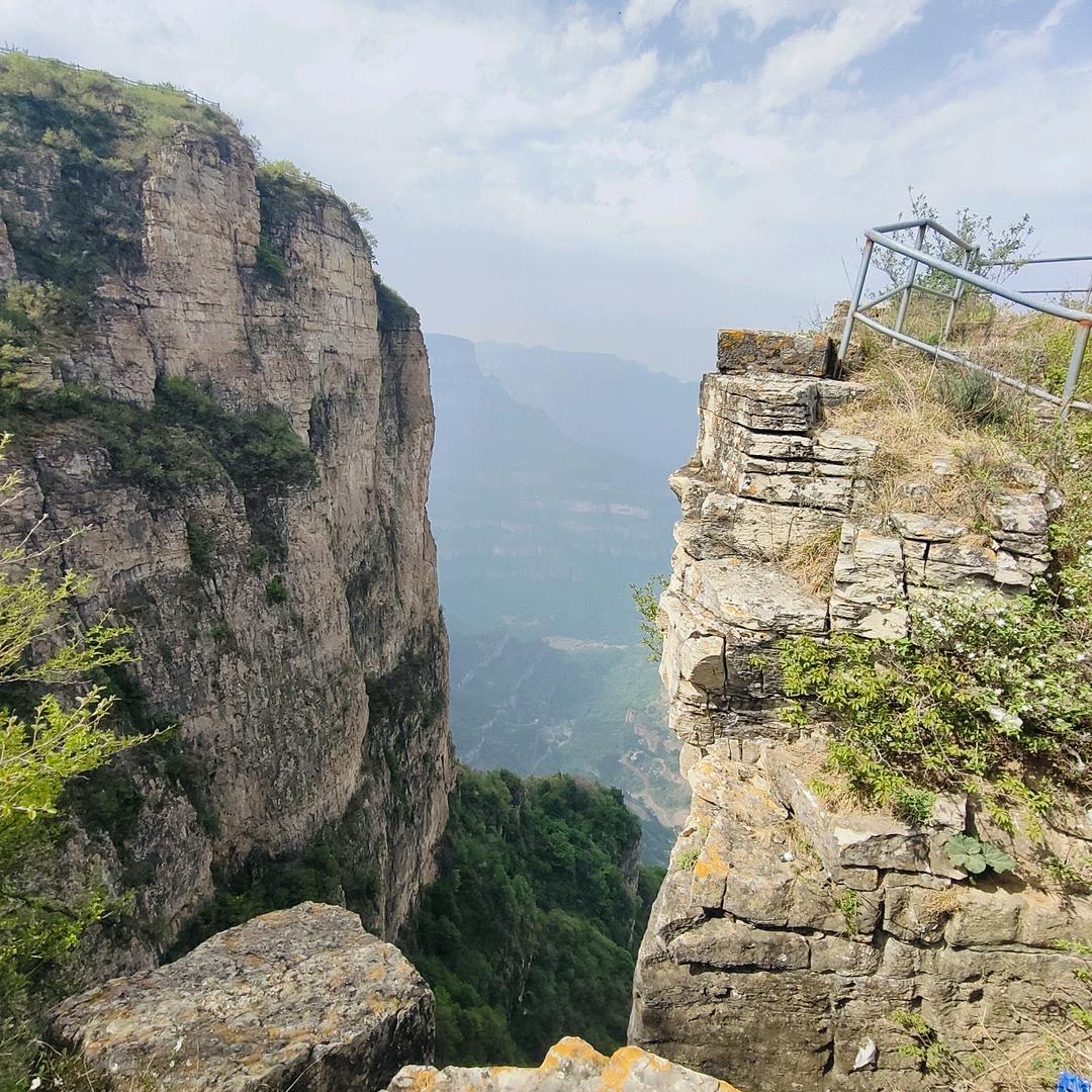 涉县专业改平开内倒窗户，金刚网！系统窗！