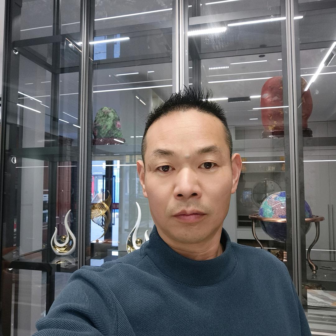 西宁楠溪兄弟板材加工厂