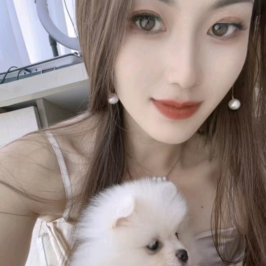 暴躁的向阿姨🎀