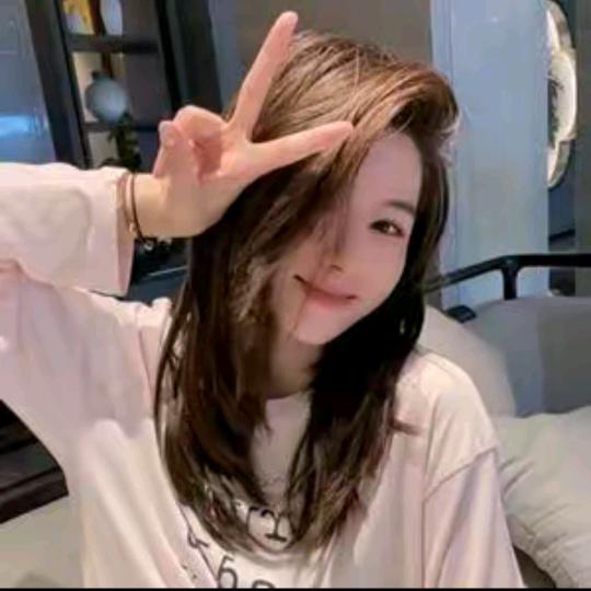 月月不吃鱼-优选穿搭