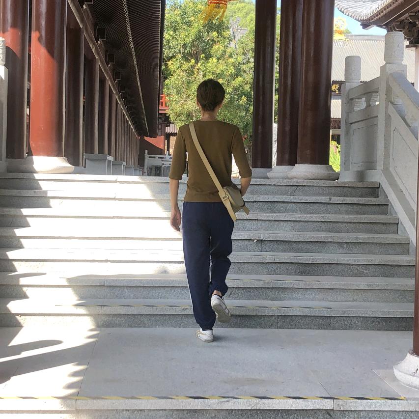 红红
